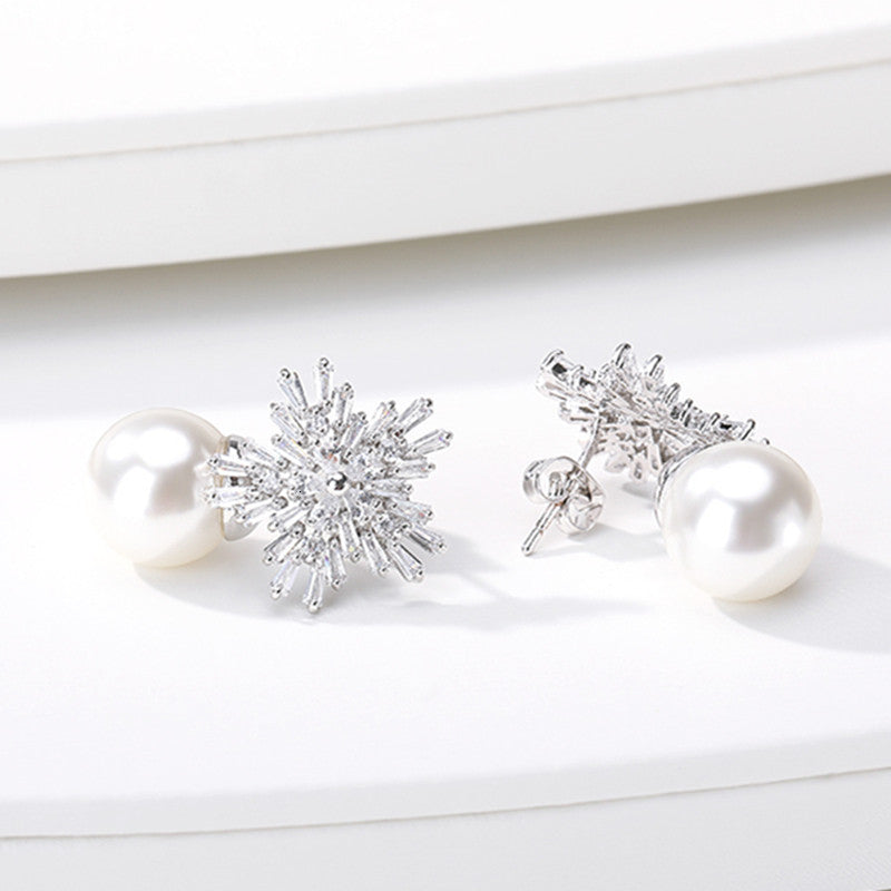 Bella Luxury Pearl Snow Earrings